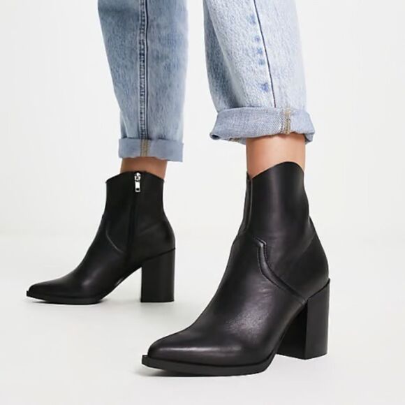 Steve Madden Cate Black Leather Block Heel Pointed Toe Boots - Picture 1 of 5